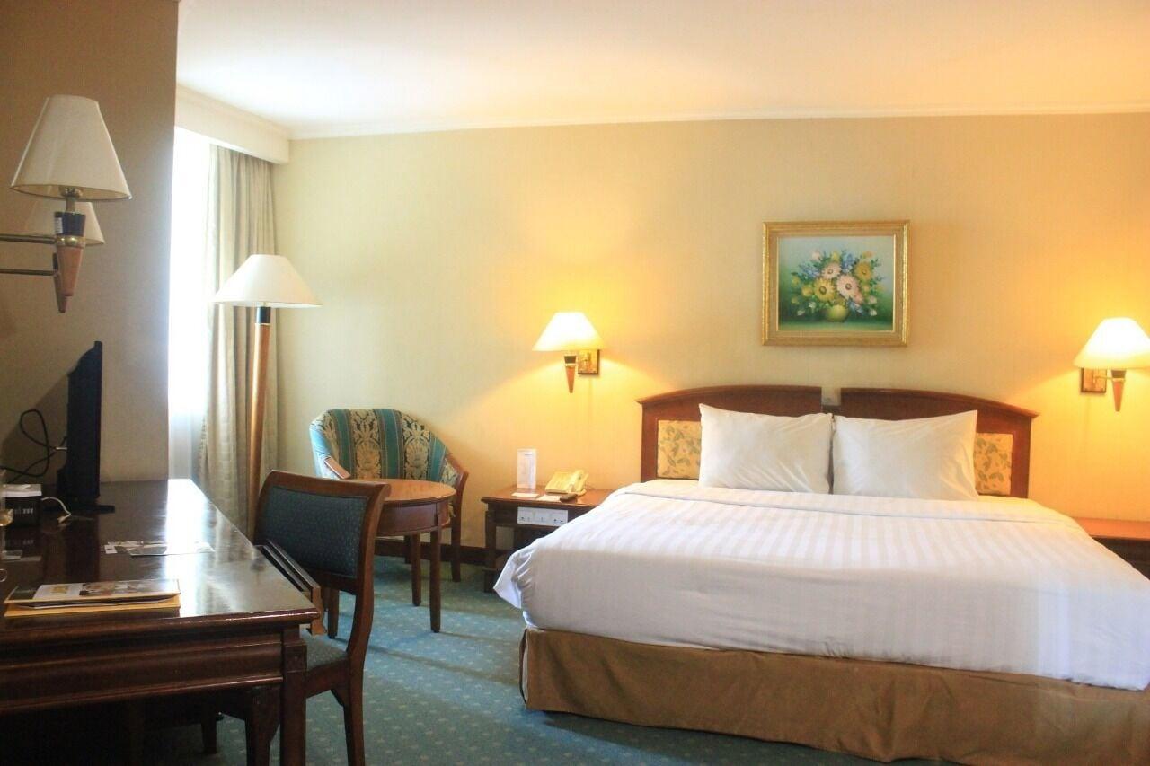 Grand Arkenso Park View Hotell Semarang Exteriör bild