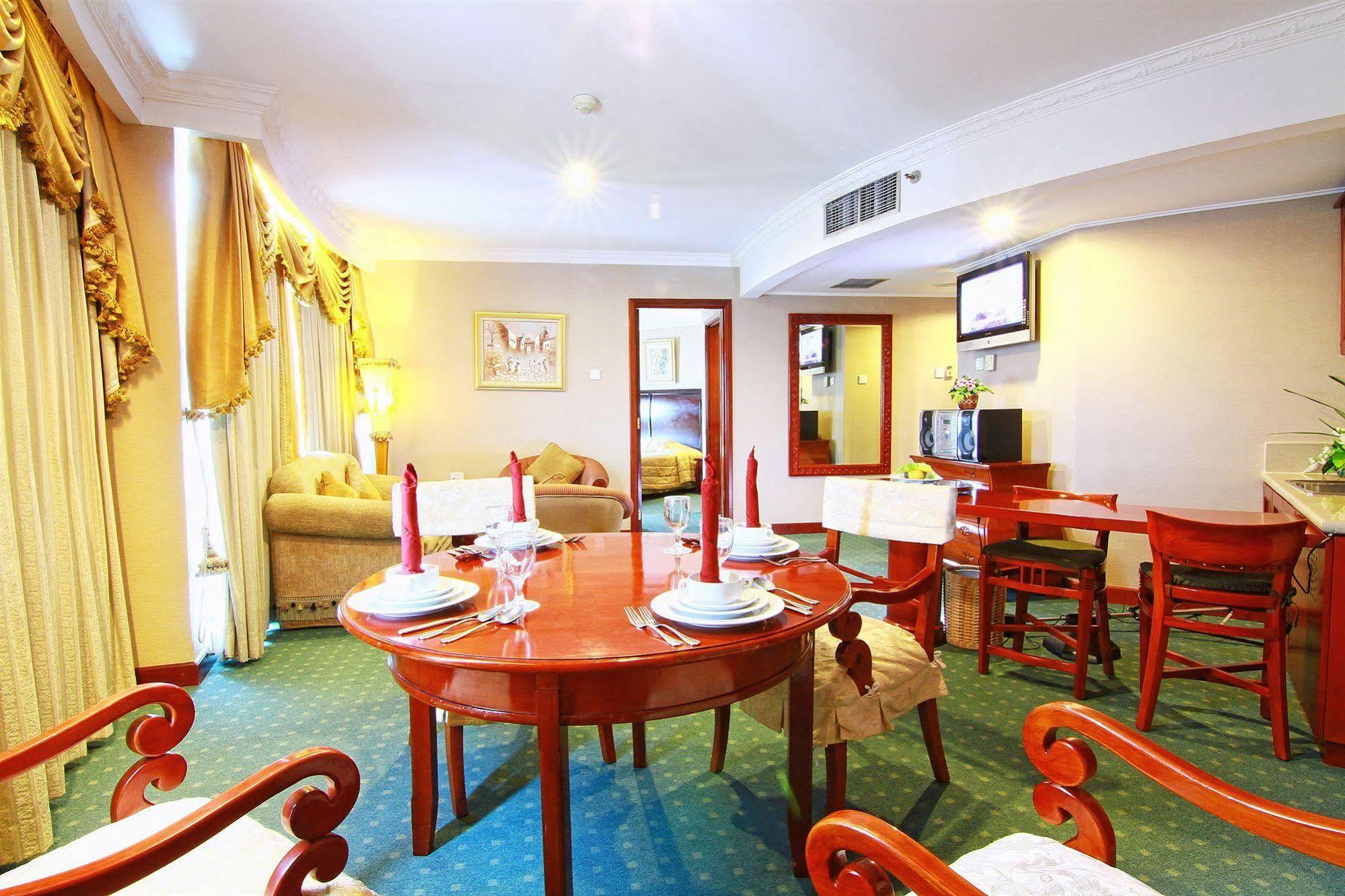 Grand Arkenso Park View Hotell Semarang Exteriör bild