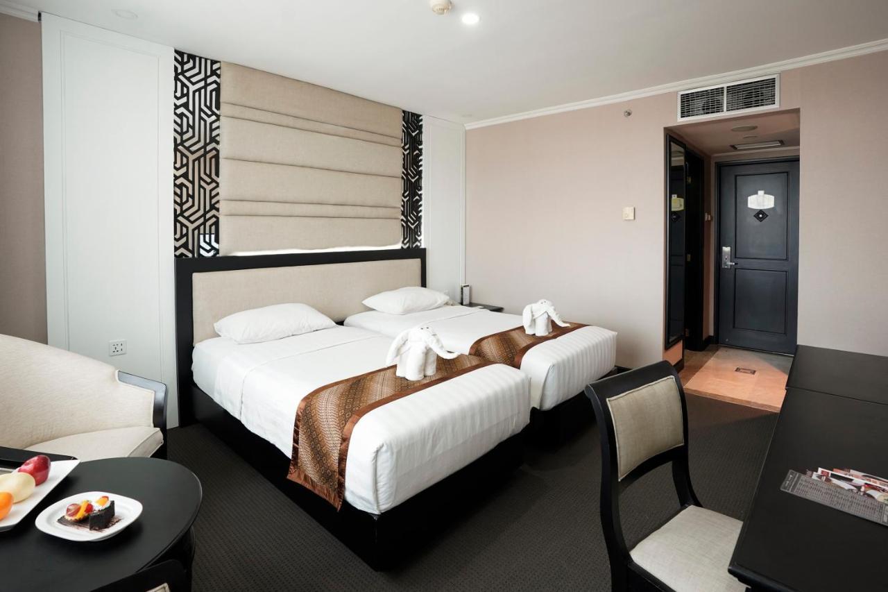 Grand Arkenso Park View Hotell Semarang Exteriör bild